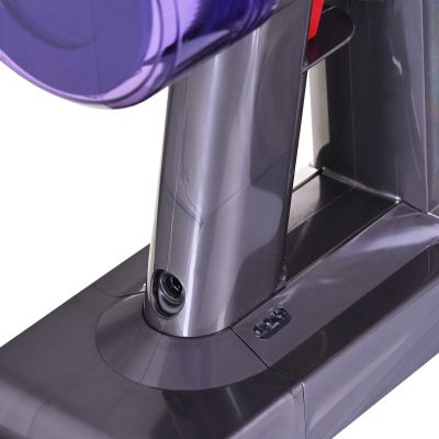 38. Dyson V8 Advanced Staubsauger - Silber/Nickel