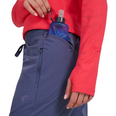 17. Damenhose 4F FNK F0931 Denim 4FWAW25TFTRF0931 32S