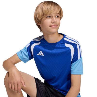 6. adidas Tiro 26 Wettkampf-Trainings-T-Shirt für Kinder, Blau/Hellblau KA7602