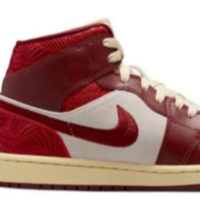 3. Air Jordan 1 Mid SE Rote Schuhe - DZ2820-601