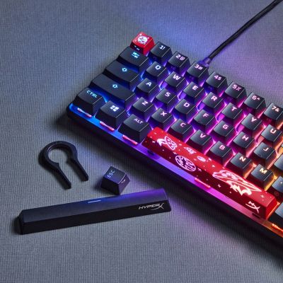 10. HyperX Alloy Origins 65 schwarz / Gaming-Tastatur / mechanisch / HyperX Red / US / RGB / USB-C