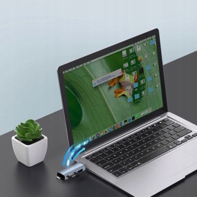 2. Tech-Protect UltraBoost SD-/Micro-SD-Kartenleser mit USB-C-/USB-A-Anschlüssen – Grau