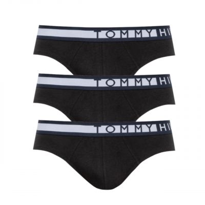 11. Tommy Hilfiger Brief M UM0UM01227