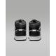 5. NIKE AIR JORDAN 1 MID (DQ8426-010)