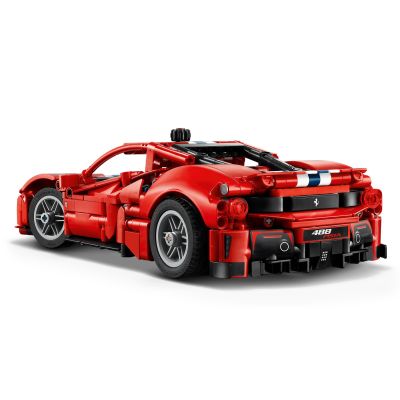 6. LEGO Technic 42235 - Ferrari 488 PISTA Auto