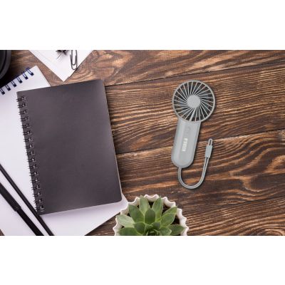 2. NOVEEN F220 USB-wiederaufladbarer Handventilator
