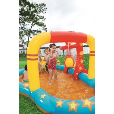 27. Bestway 53068 Aufblasbarer Spielplatz 435x213x117cm