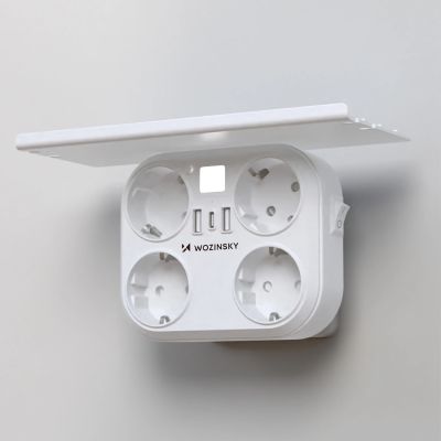 4. Wozinsky WRS-2B 4x AC 2x USB-A 2x USB-C 4000 W Netzwerk-Splitter mit Lampe – Weiß