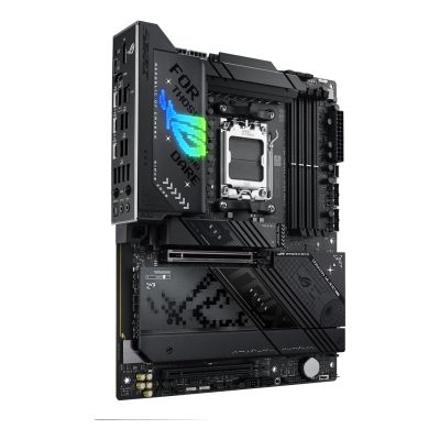 3. ASUS ROG STRIX X870-F GAMING WIFI AMD X870 Sockel AM5 ATX