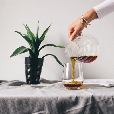 2. Hario Range Server V60-02 - 600 ml