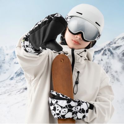 8. Qunature Panda Heat Transfer Kinder-Skihandschuhe, Größe S – Schwarz/Weiß