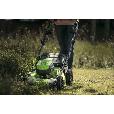 5. 60V 51cm Selbstfahrender Rasenmäher GREENWORKS GD60LM51SPK4 - Ladegerät + 4Ah Akku-Set - 2514307UB
