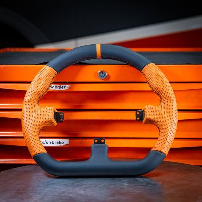 6. Asetek SimSports GT – Lenkradkranz – geschlossenes D, schwarz-orange