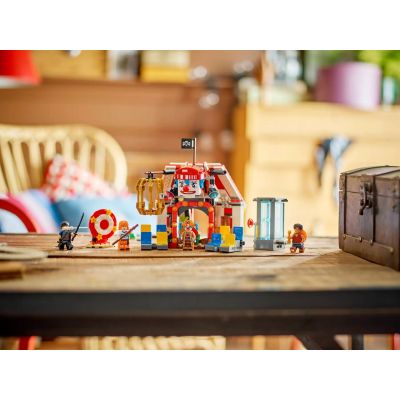 21. LEGO One Piece 75637 Zirkuszelt für Clownsbuggy