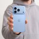 8. Tech-Protect Camfull Fit+ Hartglas für die Kamerainsel des iPhone 18 Pro Max – Hellblau