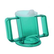 Grüner Trinkbecher für Menschen mit Behinderung