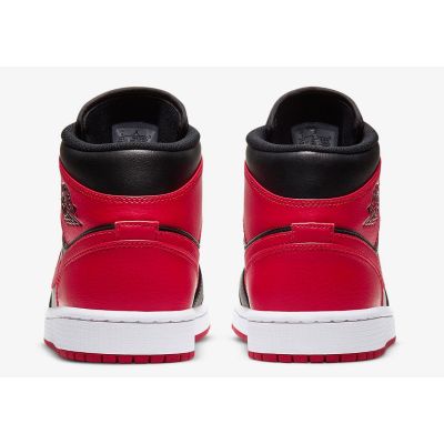 4. Air Jordan 1 Mid Banned Basketballschuh - 554724-074