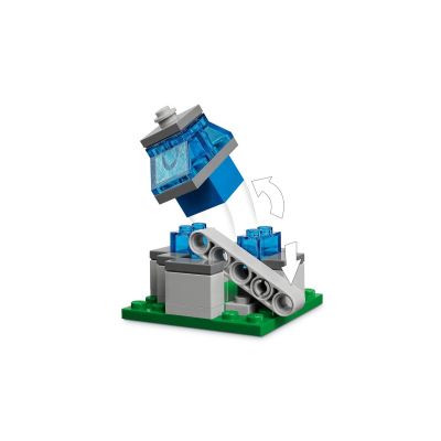 18. LEGO Minecraft 21273 Ballon-Ghast-Dorfangriff (ANGEBOT)