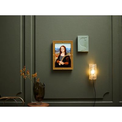 6. LEGO ART 31213 Mona Lisa