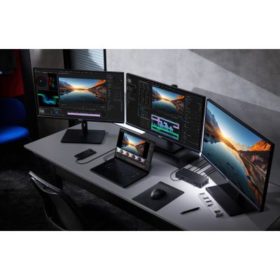 12. ASUS Master Thunderbolt 5 Dock DC510