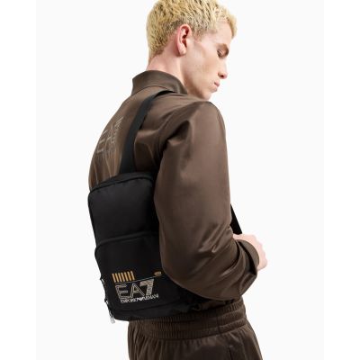 8. Emporio Armani EA7 Herren-Umhängetasche (245087-CC940-26121)