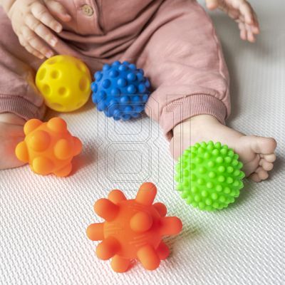 4. Sensory balls shapes AM Tullo 417