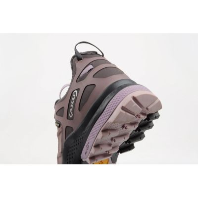 7. Aku Damen-Wanderschuhe Rocket Gore-Tex, pink