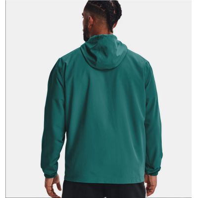 3. Under Armour Sportstyle Windbreaker-Jacke
