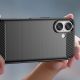 6. Carbon Case Silikonhülle für iPhone 16 - Schwarz