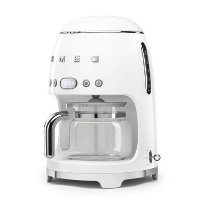 21. SMEG DCF02WHEU Kaffeemaschine