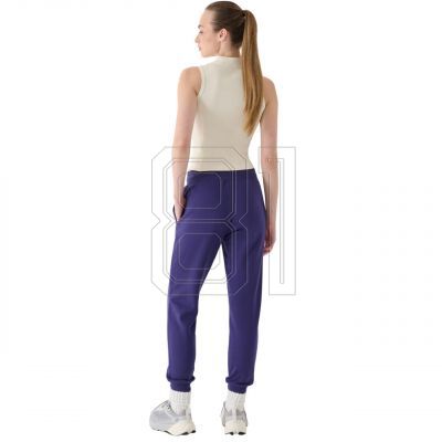 6. Hose 4F F0946 W 4FWMM00TTROF0946 31S