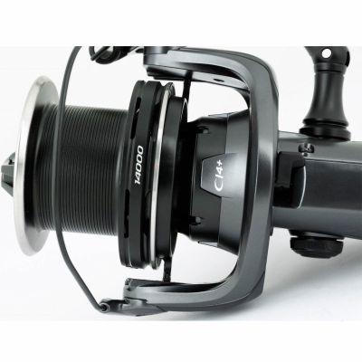 5. Shimano Baitrunner XTB Medium Longcast Rolle