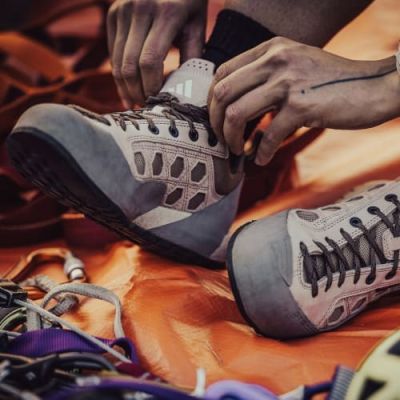 8. Adidas JR3876_590 Sportschuhe Grau