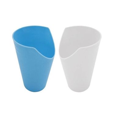 3. Tasse mit Ausschnitt