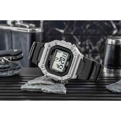 6. Herrenuhr CASIO W-218HM-7AVDF + Box