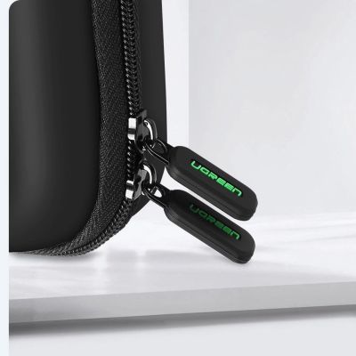 8. Ugreen Gehäuse für HDD und Zubehör 18 x 9,5 x 5,5 cm schwarz (50274)