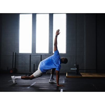 12. Amazfit Bip 6/Schwarz W2435EU1N HUAMI Smartwatch