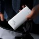22. Baseus Airpow Lite 10000mAh 22,5W Powerbank mit integrierten USB-C- und Lightning Kabeln – Weiß