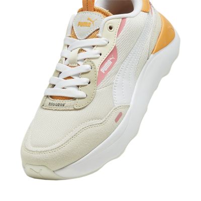 9. Puma Runtamed Plateauschuhe W 392324 08