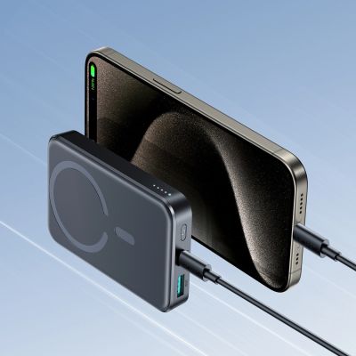 13. Joyroom JR-W020 20W 10000mAh MagSafe Powerbank + USB-C - USB-C 0,25m Kabel - Schwarz