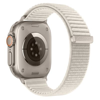 2. Tech-Protect NylonLoop Armband für Apple Watch 40 / 41 / 42 mm – beige