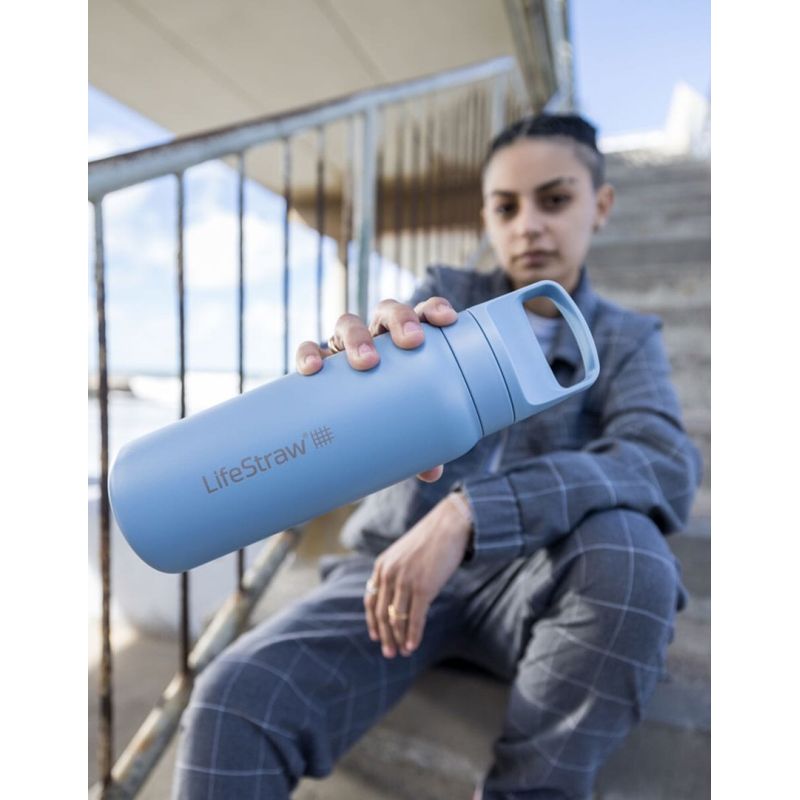 6. LifeStraw LGV42SASWW Wasserfilter-Wasserflasche 0,7 l Blau
