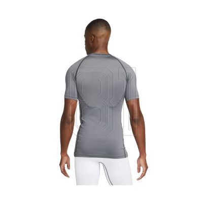 2. Nike Pro Dri-FIT Top M DD1992-068