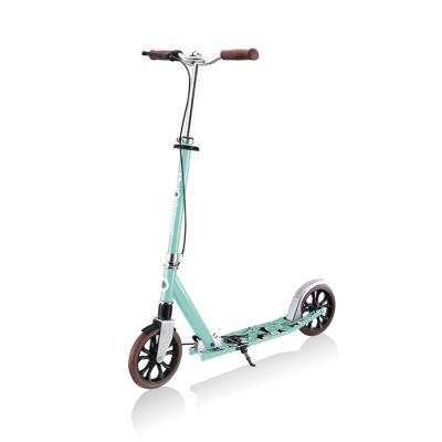 9. Globber NL 205 Dluxe Jr 685-206 Roller
