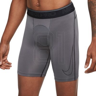 3. Nike Cool Compression 6'' Shorts M DD1917-068