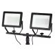 2. Doppelstrahler mit 2 x 100 W SMD-LEDs (2 x 8500 lm) auf einem 1,8 m hohen Stativ