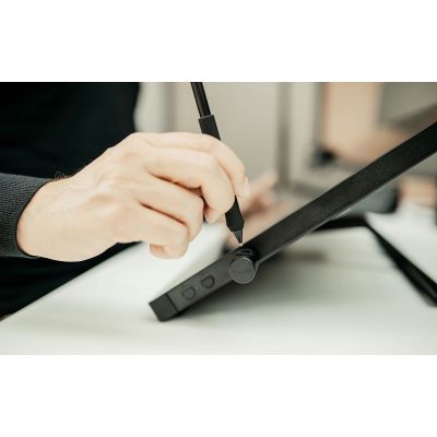 7. Wacom Cintiq 24 Grafiktablett Schwarz 5080 lpi 527 x 296 mm USB