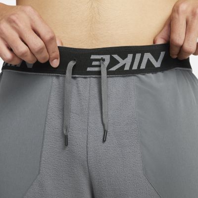 6. Nike Therma-FIT M Hose DD2136-068
