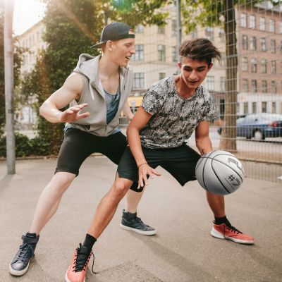 32. Meteor Fluo 7 Basketball 16753