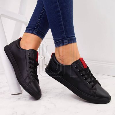 6. Big Star W DD274687 schwarze Low-Top-Sneaker aus Öko-Leder 